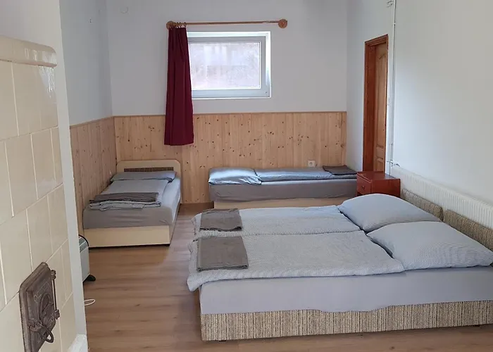 Szatmari Vendeghaz 3*